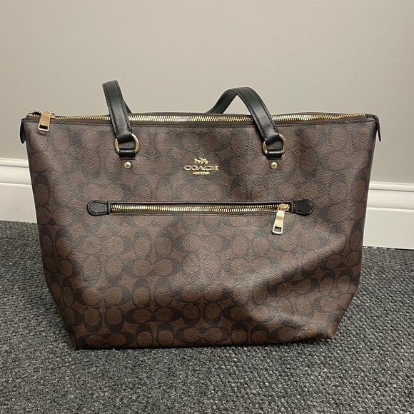 Coach Handbags - COACH Gallery Tote Handbag Brown/Black Msrp:$350.00